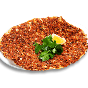 Turecka pizza z filetem z kurczaka, papryką, cebulą i sosem