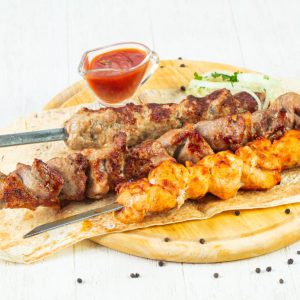 Zestaw z szaszłykiem z kurczaka