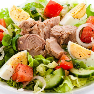 Sałatka z tuńczykiem